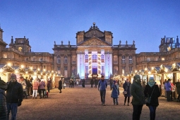 Blenheim Palace Christmas Market